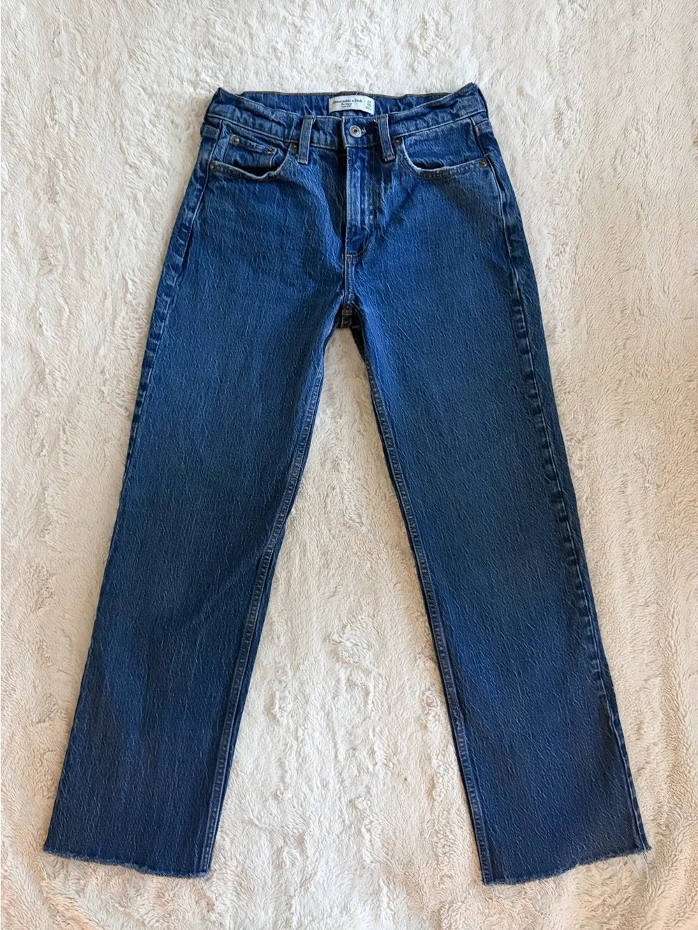 Abercrombie & Fitch The Baggy Low Rise Jeans Raw Hem Dark Wash Size 24